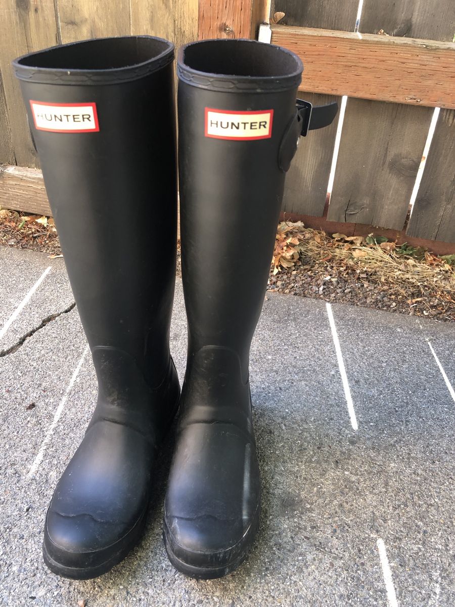 Hunter Women’s Tall Rain Boots