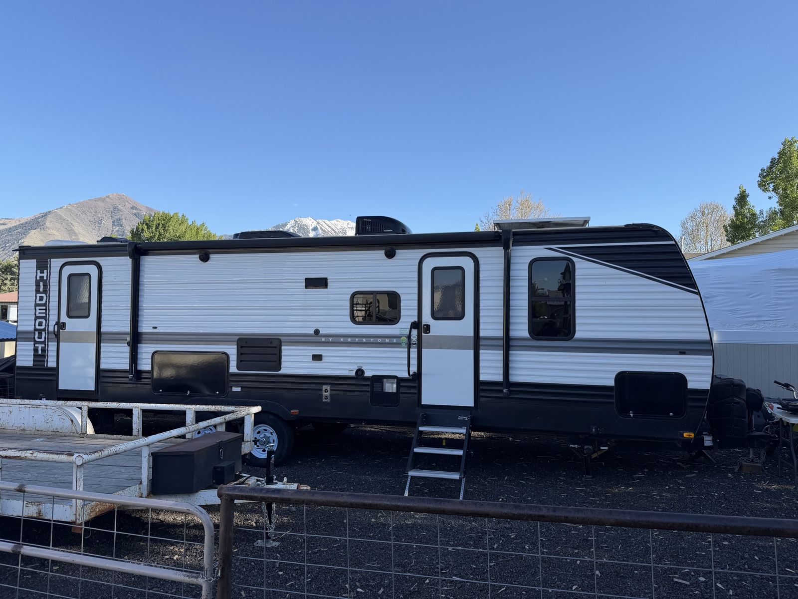 2022 Keystone Hideout 28BHSWE