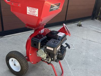 Predator 212cc Gas Powered Wood Chipper Shredder