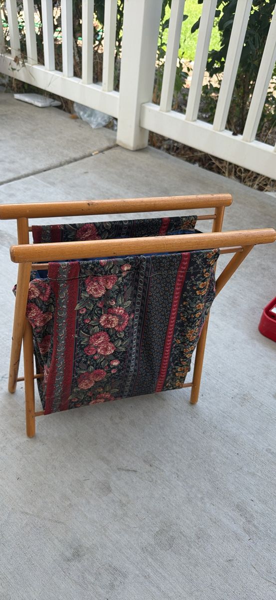 Vintage Wooden Magazine Rack with Floral Fabric Sling - Collapsible Storage