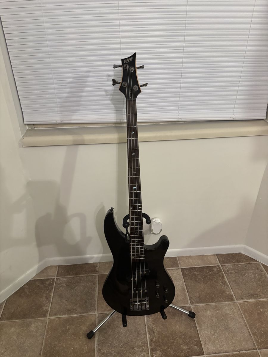 Mitchell Bass Guitar