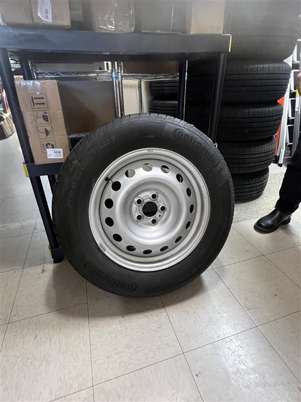 225/65R17 Continental Pro Contact TX - Tires