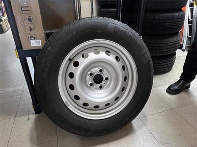 225/65R17 Continental Pro Contact TX - Tires