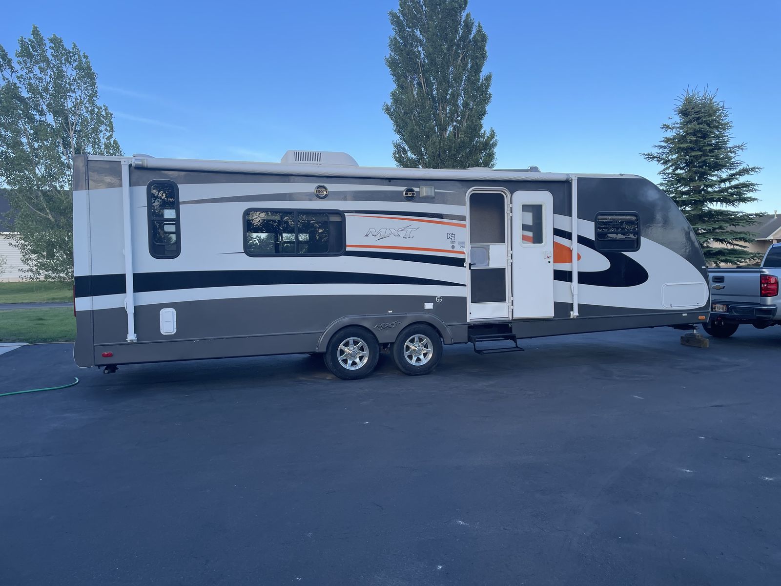 2008 KZ MXT Toy Hauler Travel Trailer