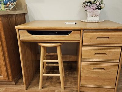 Oak desk