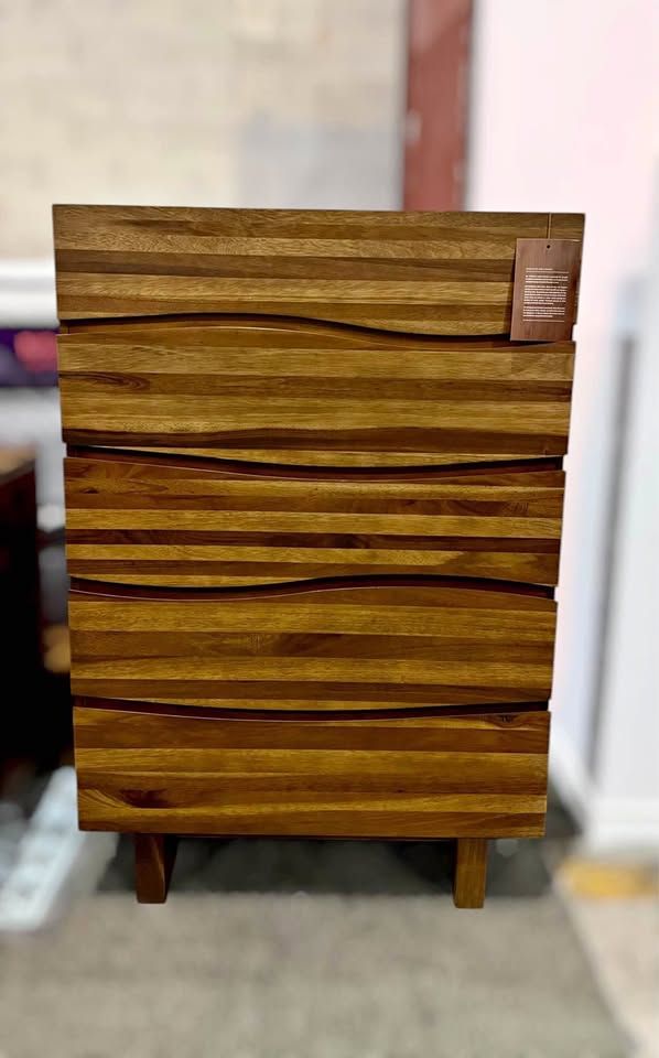 SOLID WOOD 5-DRAWER CHEST – TALL STORAGE – WE DELIVERY