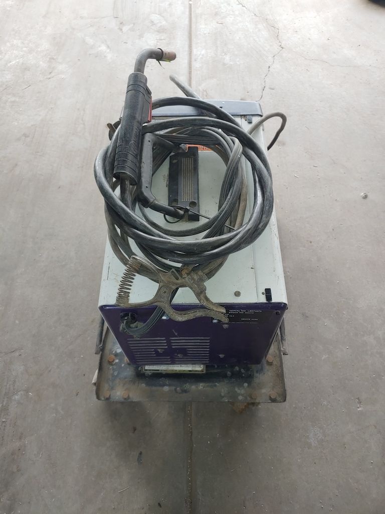 Main image 8