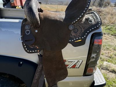 Double T Josie Saddle Barrel Saddle 15