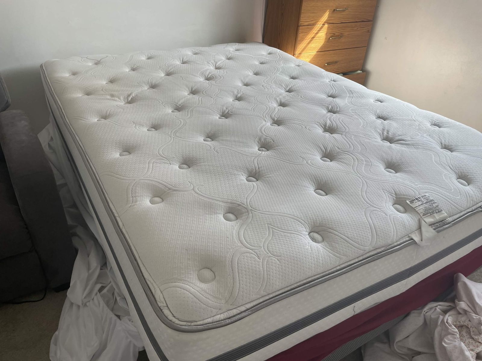Box-Spring Queen Mattress (WITH FRAME)