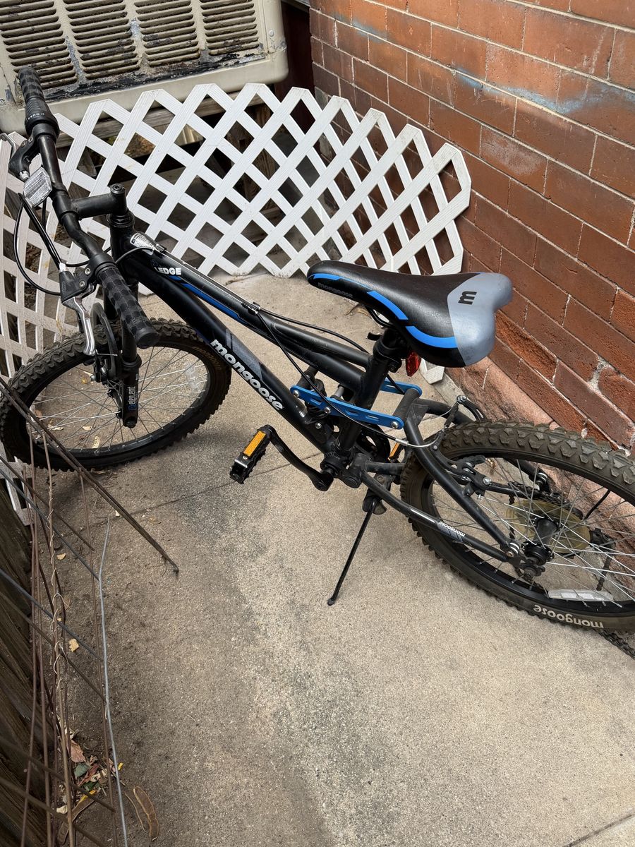 Mongoose Ledge 2.1 Full Suspension Mountain Bike - Black & Blue