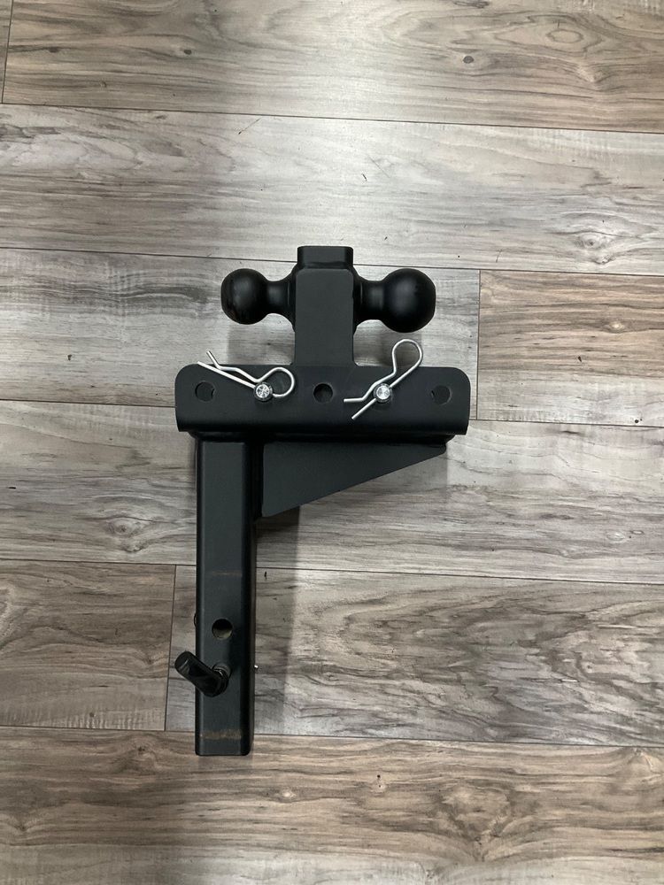 BORK V-5 2 BALL HITCH