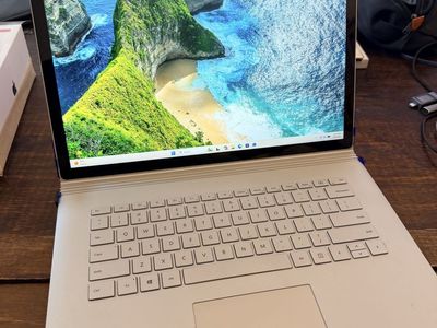 Microsoft Surface Book 3 - 15" screen i7 16GB RAM 256GB SSD GTX 1060 2-in-1 Laptop/Tablet w/ Blue case and new screen protector