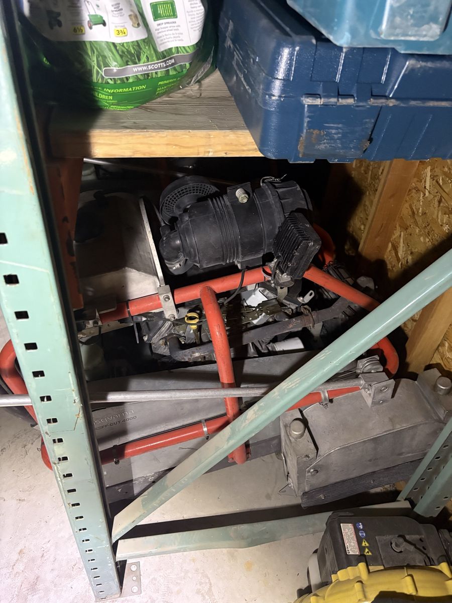 Main image 4