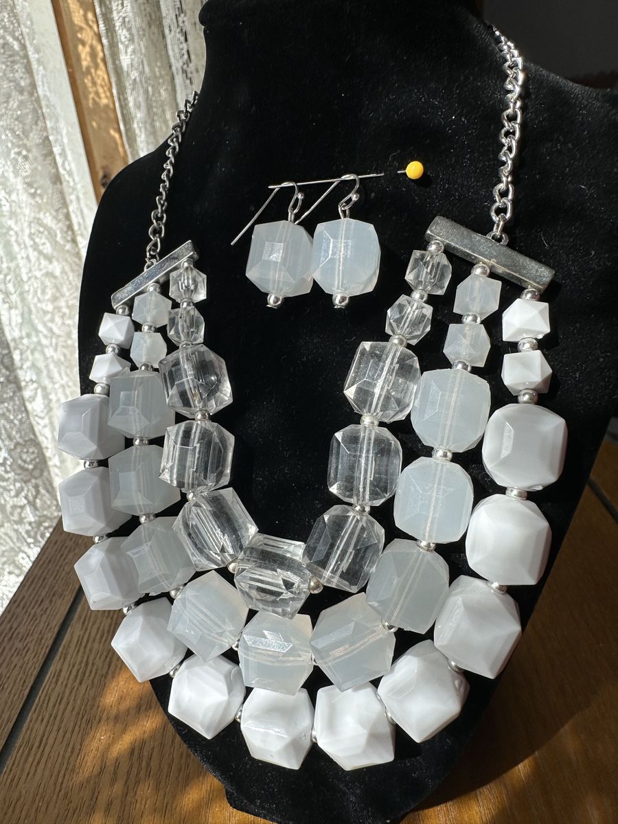 Chunky White/Clear Statement Necklace and Earring Set