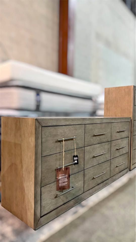 9-DRAWER MODERN DRESSER – EXTRA LARGE STORAGE – HIGH-END STYLE