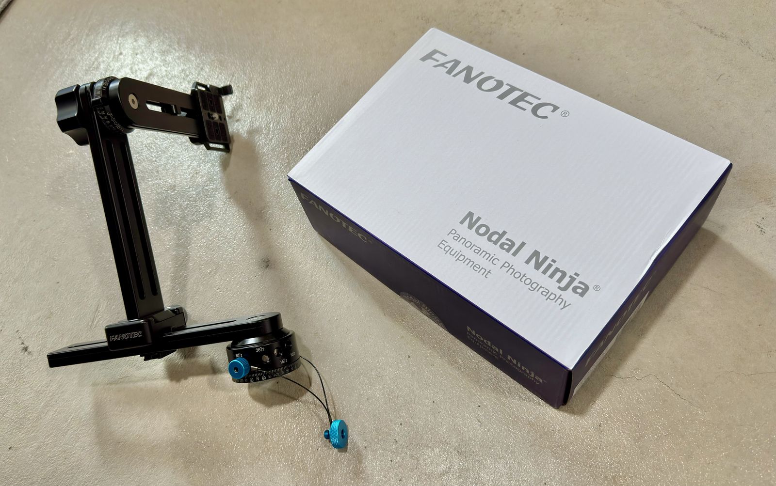 NODAL NINJA 6 with NADIR ADAPTER Panorama Tripod Head