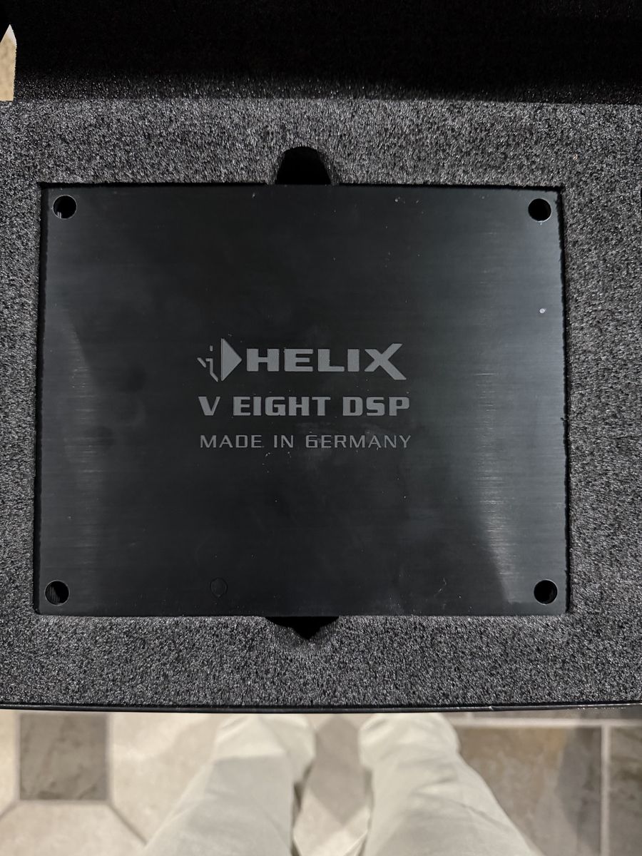 Helix V Eight Amplifier DSP