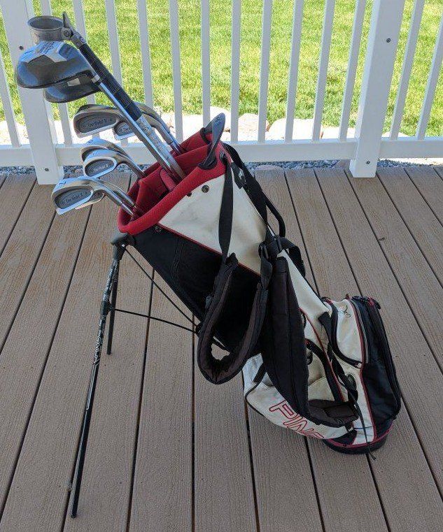 Boy's golf clubs + ball retriever