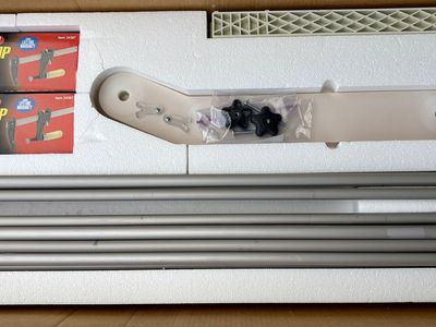 Handi Quilter Quilter Machine Frame w/Original Box $250 obo