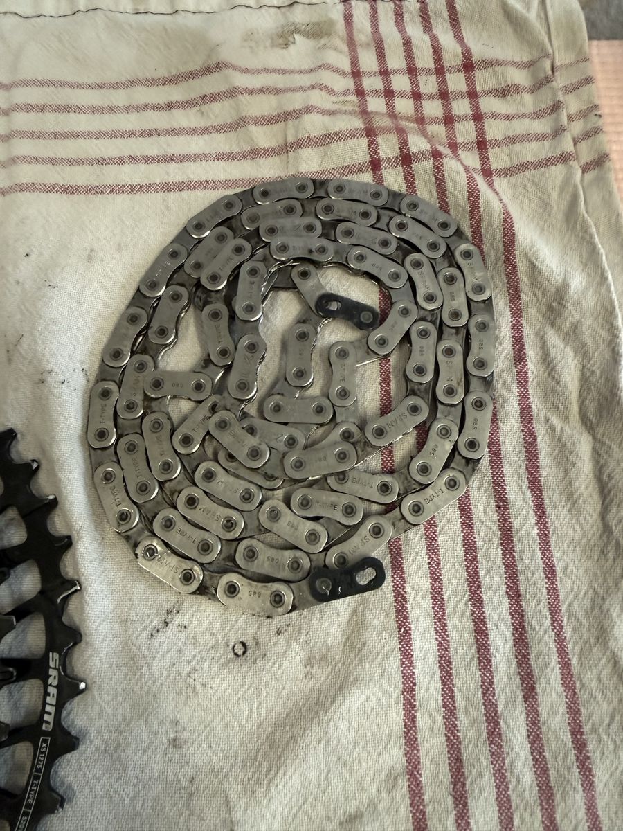 Main image 4