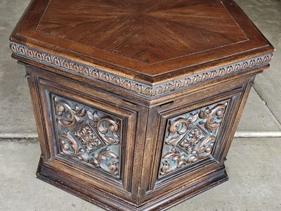 Vintage Lane Mid-Century Hexagon End Table with Storage - Walnut Finish, Ornate Woodwork