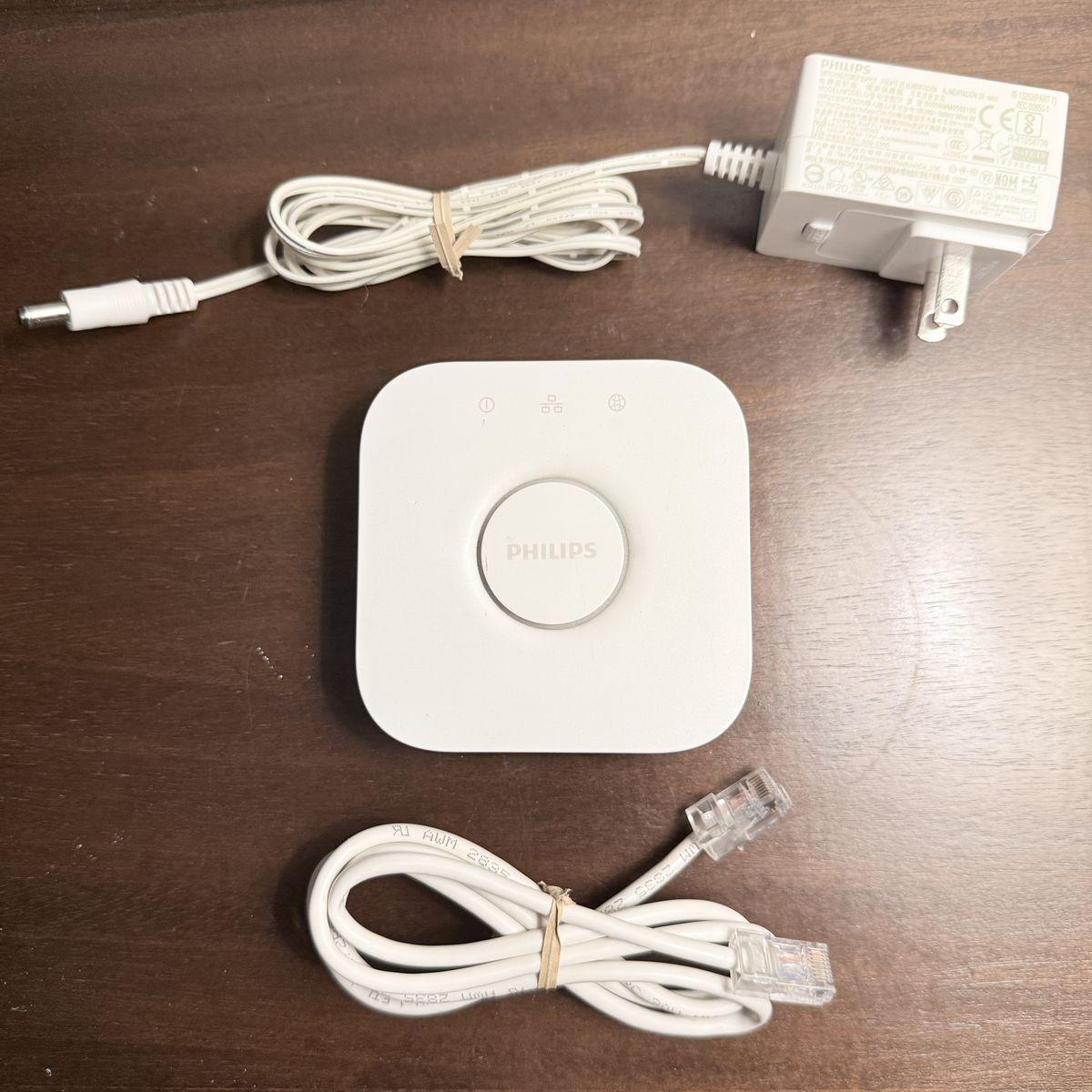 Philips Hue Bridge (Smart Light Hub) – Works Great