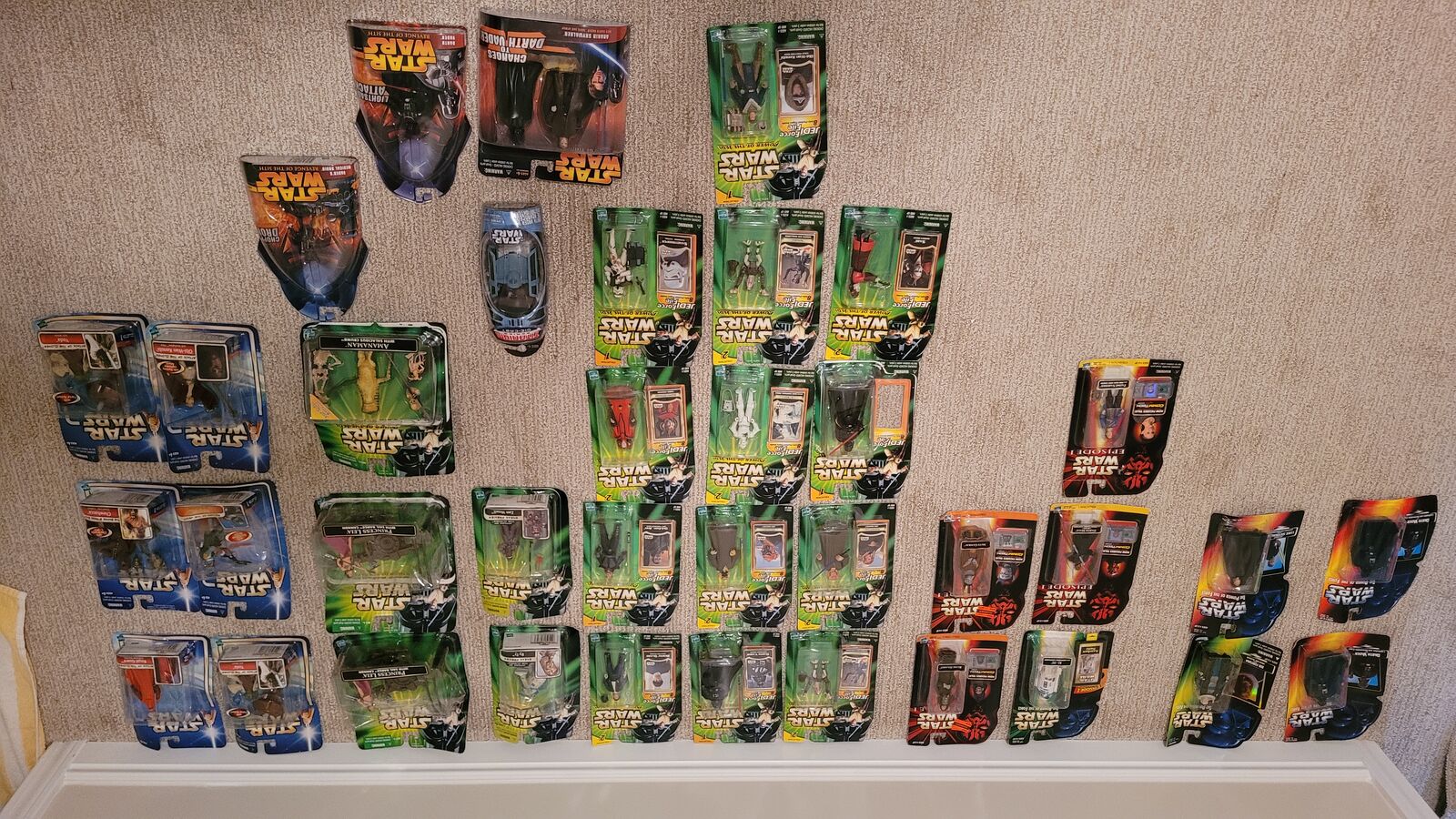 (37) 1995 - 2006 STAR WARS sealed toy collection