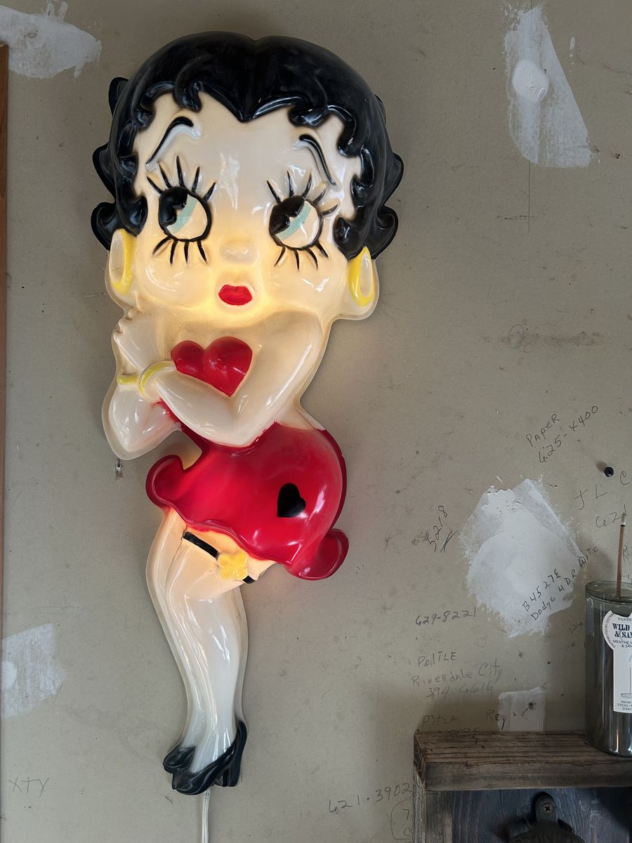 Betty Boop Light And Fridge Magnet