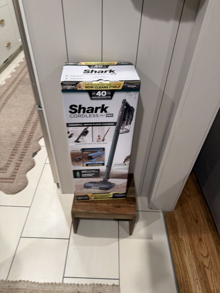 New Shark Cordless Stick Vacuum
