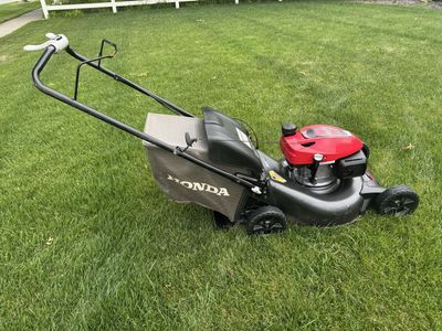 Honda Lawnmower HRN216VKAA (Newest Honda
