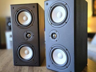 SLC designed TrueAudio CT-55A, pair of LCR bookshelf speakers