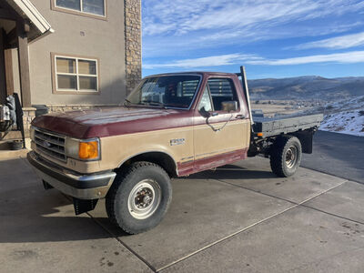 1989 FORD F250 XLT Lariat