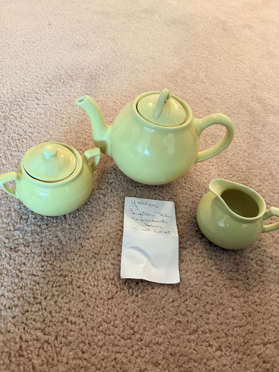 Vintage T2178 Lipton Canary Yellow Mini Tea Set - Teapot, Creamer, Sugar Bowl