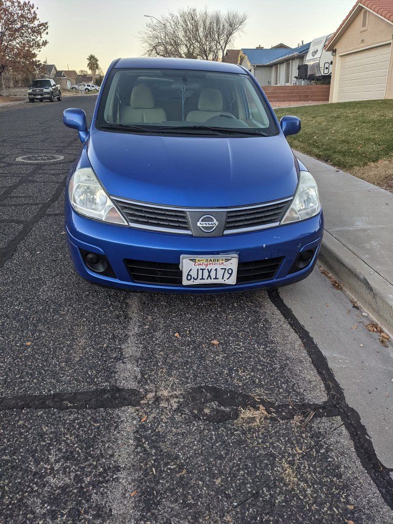 2009 Nissan Versa Hatchback,Runs Great, Mechani