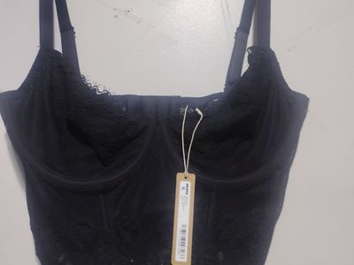 SKIMS Femme Lace Demi Corset Top in Onyx - Size S