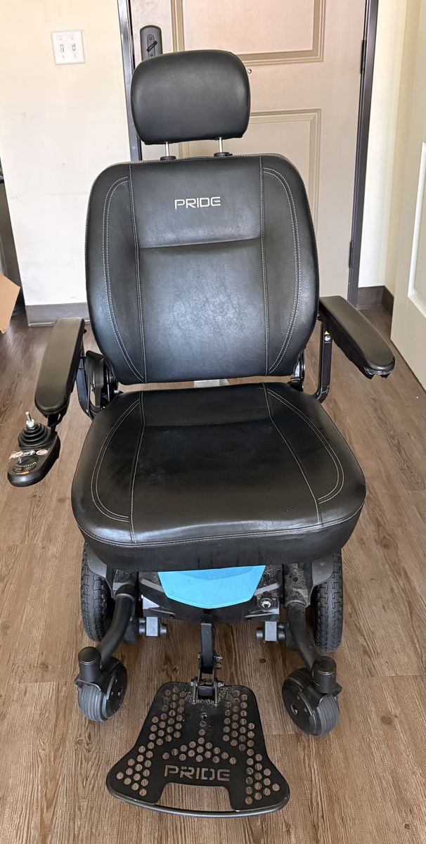Wheelchair 