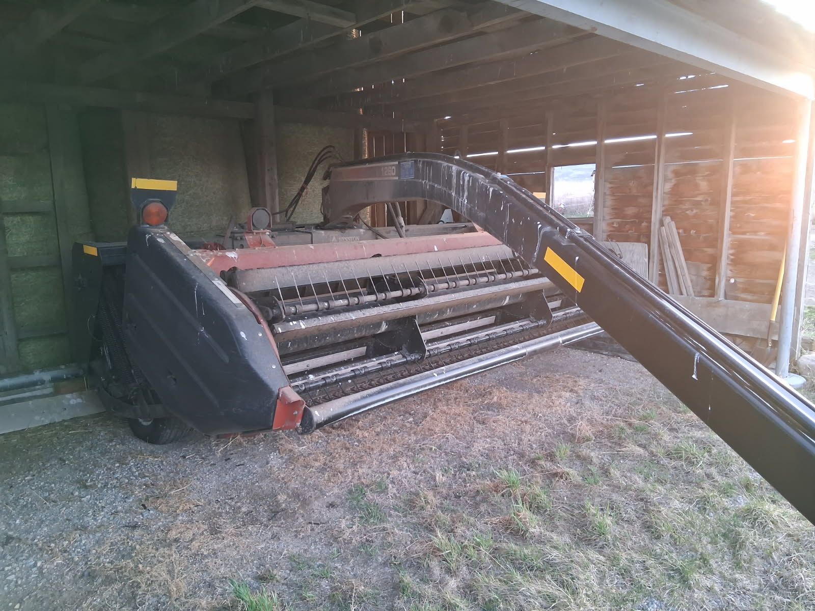 Hesston 1260 Swather