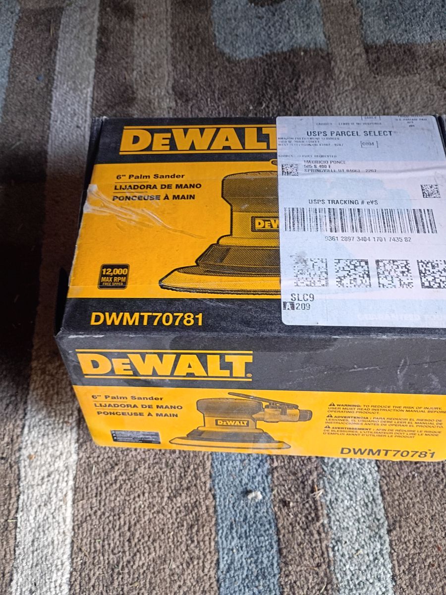 DeWalt 6" air palm sander
