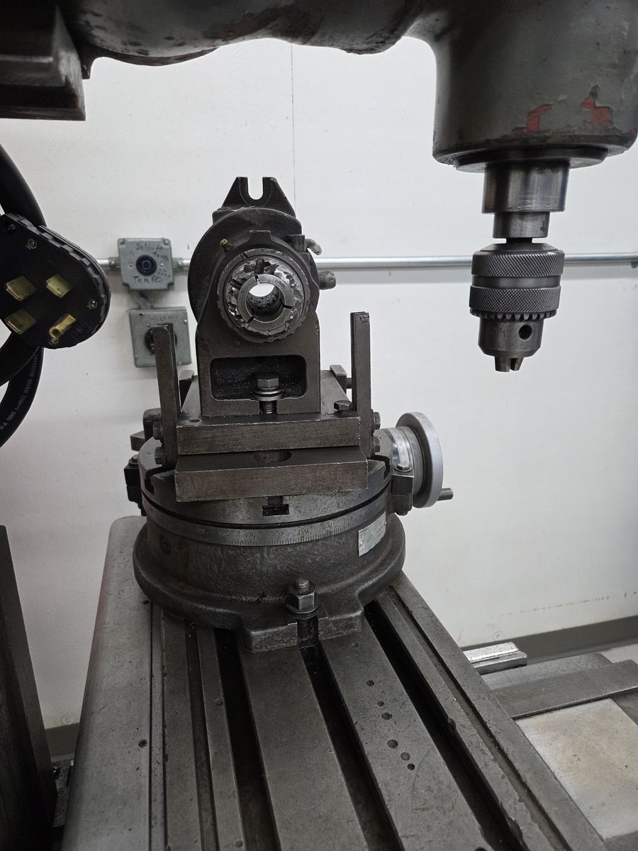 Main image 5