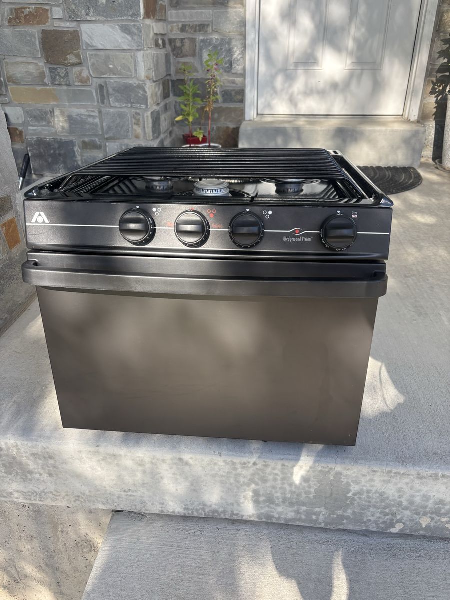 Atwood Mobile Products RV 3 burner propane range and oven