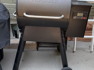 Traeger 885 WiFire