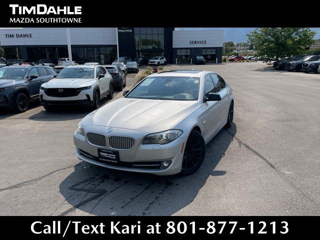 2011 BMW 5 Series 550i xDrive