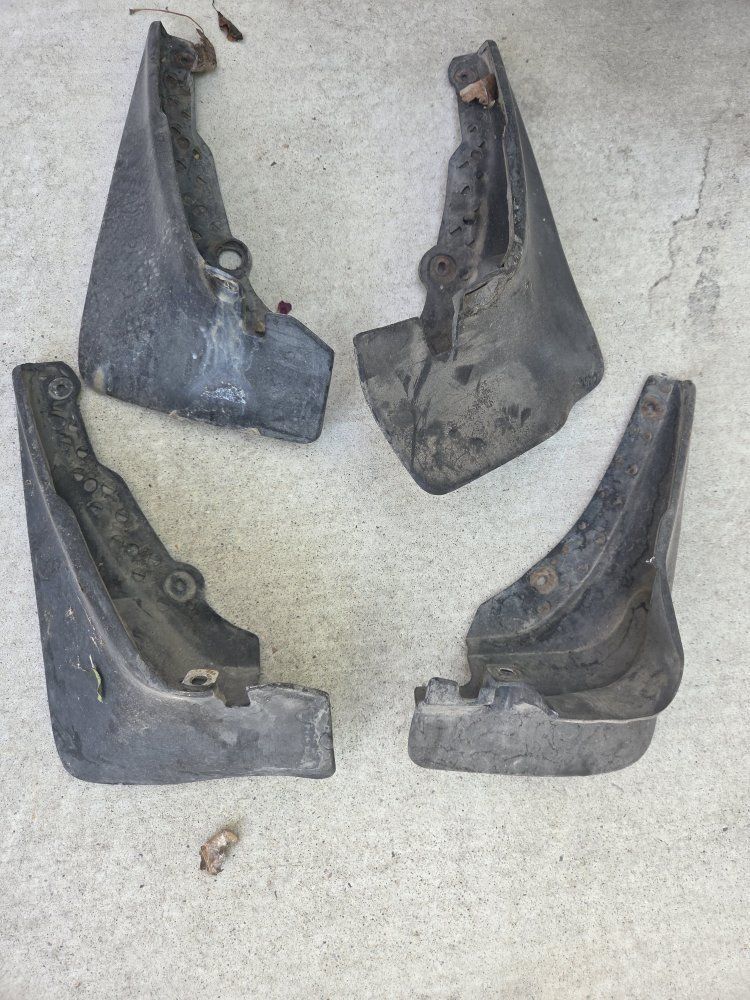 Used Black Rubber Mud Flaps/Splash Guards - Set of 4 toyota celica 1988