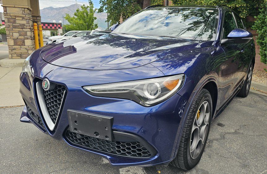 2020 Alfa Romeo Stelvio Sport