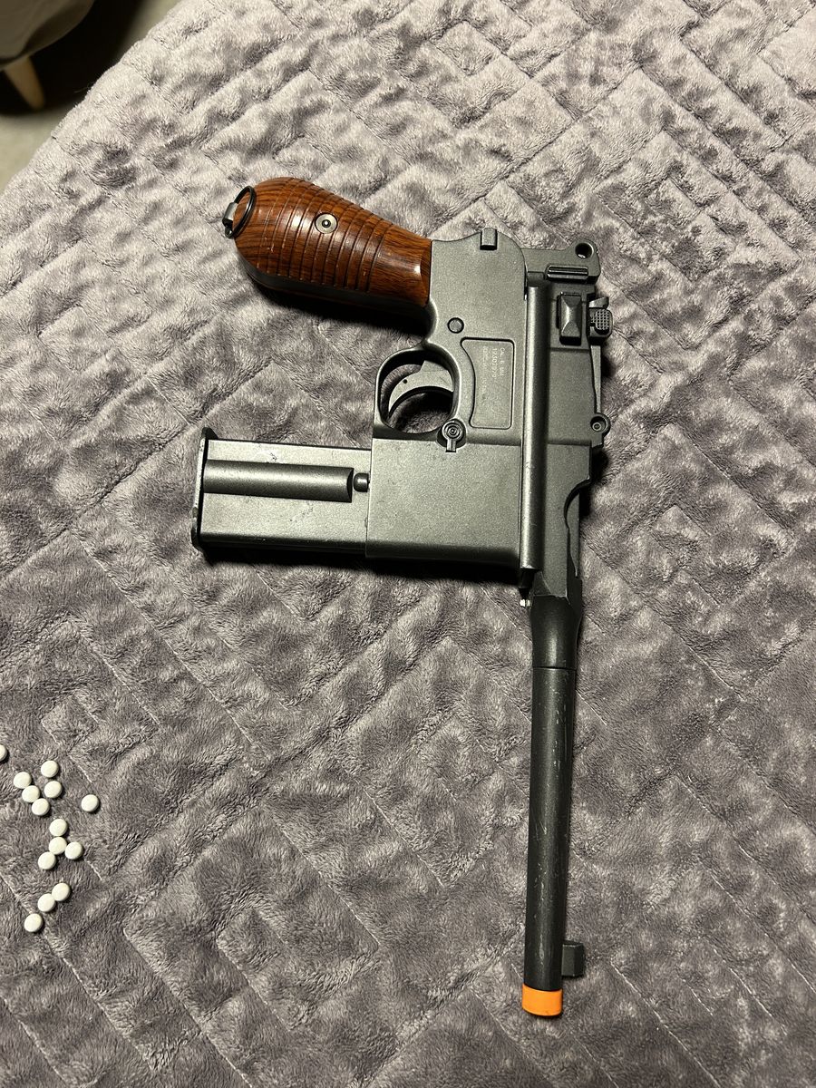 Pending -German Broomhandle Mauser Replica Airsoft