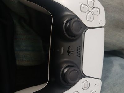 PS5 DUALSENSE WIRELESS CONTROLLER GREAT PRICE