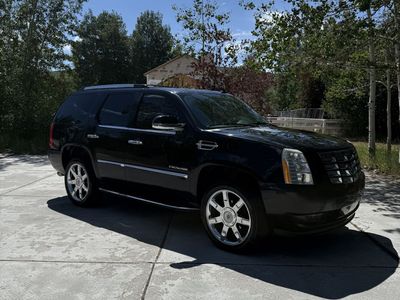 2012 Cadillac Escalade Luxury