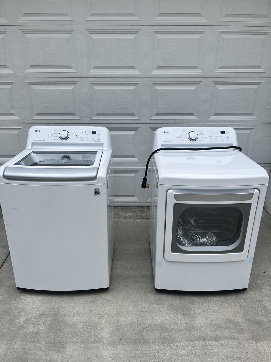 LG Electric Washer and Dryer Set