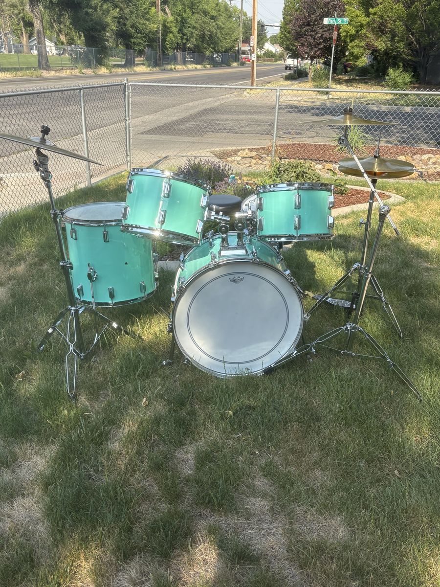 Drum Set Full Size