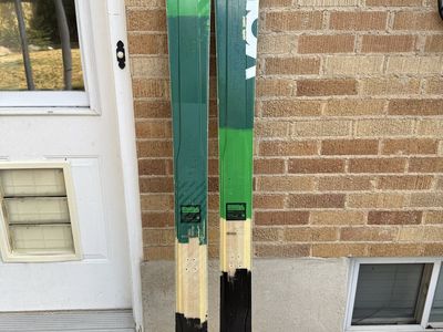 Volkl 181cm Blaze 86 Skis Green/Black Lightweight All-Mountain Skiing